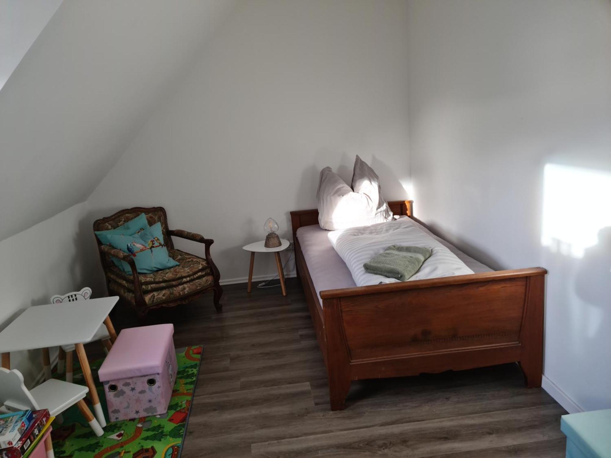 Pilgrims "Rosalie" Grosse Fewo Mit 3 Schlafzimmern, 1Bad, 2 Wc, Balkon, Fast Internet Брилон Экстерьер фото